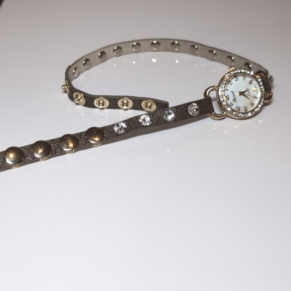 Osirock Quartz Wrap Bracelet Watch Faux Leather Faux Diamond Gold Rhinestone - Picture 9 of 10